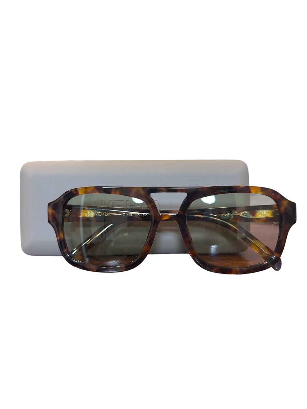 Vehla brown tortoiseshell Dixie aviator sunglasses square bridge case